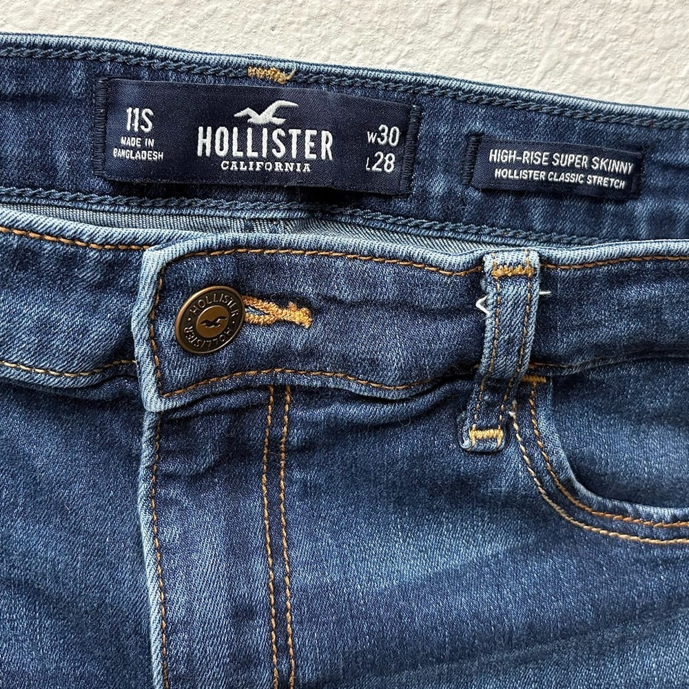 Hollister High-Rise Super Skinny Blue Jeans Classic Stretch size 11s W30 L28